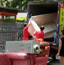 提供家庭各種家私搬家服務(wù)